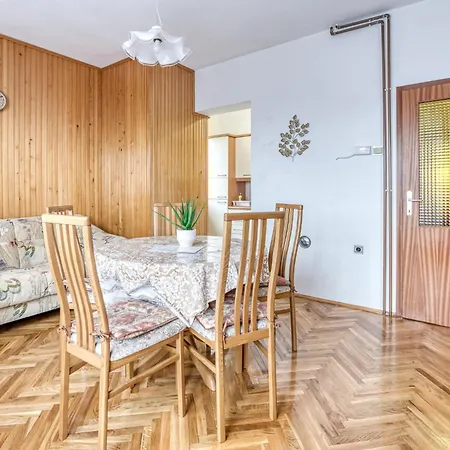Maklen By Interhome