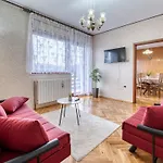 Semesterbostad Maklen By Interhome