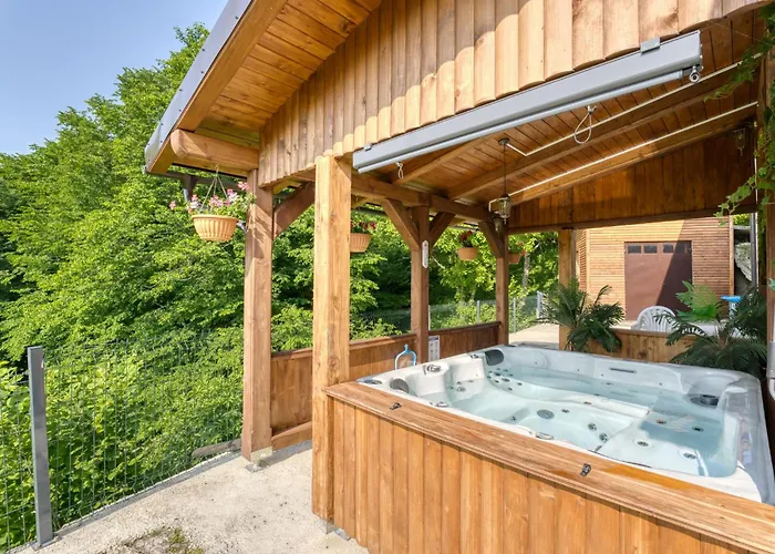 度假居 Maklen By Interhome